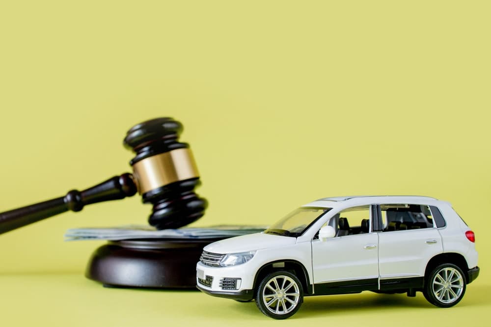 In civil court trials, judges decide car confiscation disputes, lawyer services navigate the process, while insurance coverage and accident case studies can influence outcomes.